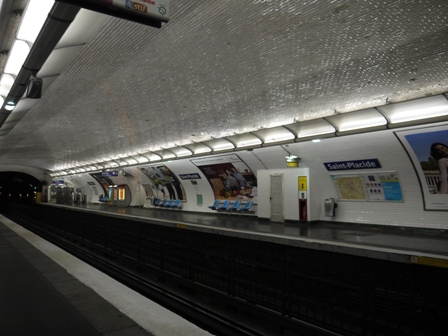 Side platforms and tracks