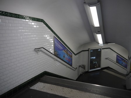 Stairs towards the platforms